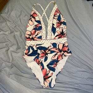 Look hot in this little number 👀